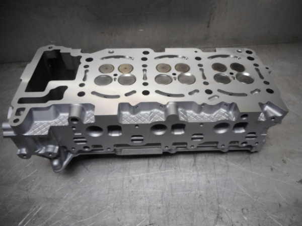 Reparatii chiuloase MERCEDES C-CLASS / 204 (2007-)