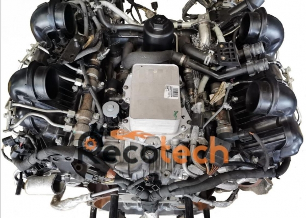Reparatii motor LAND ROVER DISCOVERY IV (2009-)