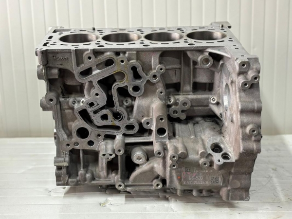 Reparatii blocuri motoare ambielate MERCEDES GLA200